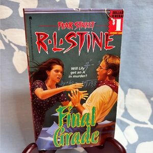 Fear Street 'Final Grade' Book by R.L. Stine